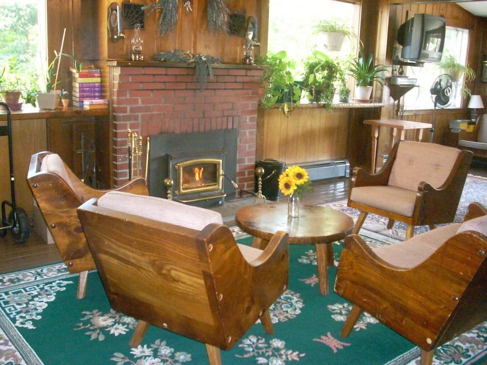 Austrian Haus Lodge 2/11