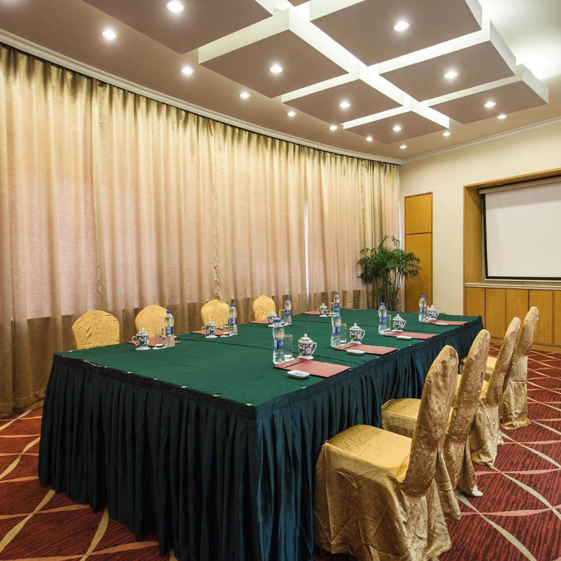 Park Inn by Radisson Shanghai Downtown 30/41