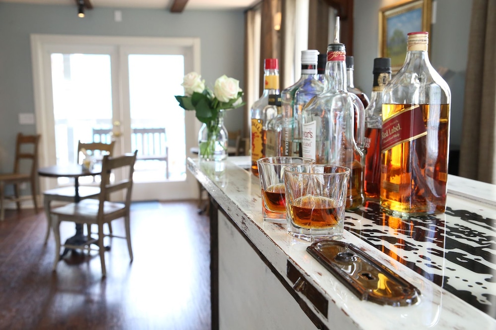 The Burton Inn 9/34