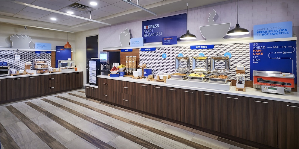 Holiday Inn Express Niagara On the Lake 11/56