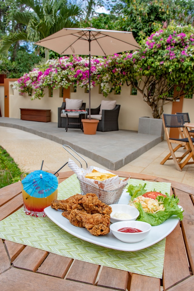 Valley Breeze Guest House 32/45