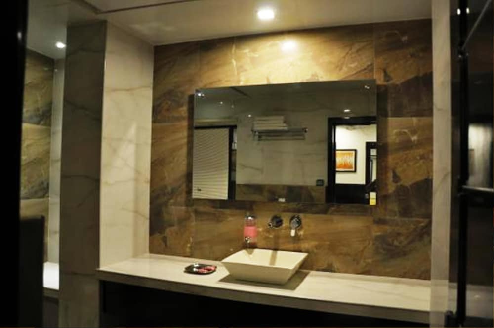 HOTEL VIJAN PALACE 28/28