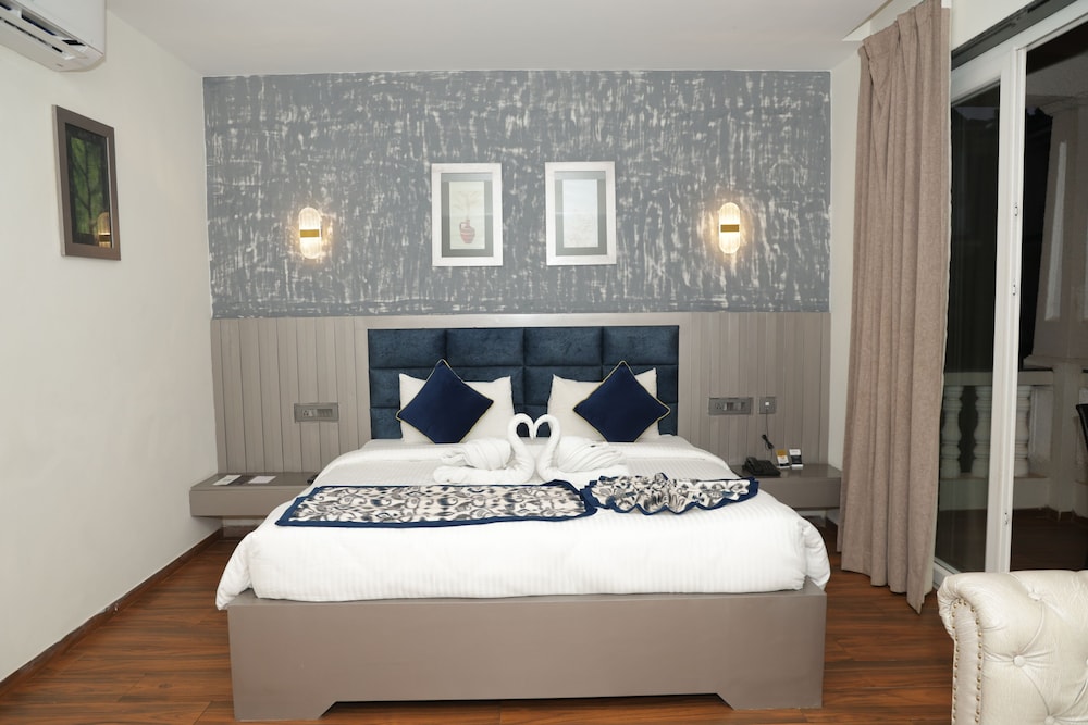 Grand Continent Anjuna A Sarovar Portico Affiliate Hotel 22/60