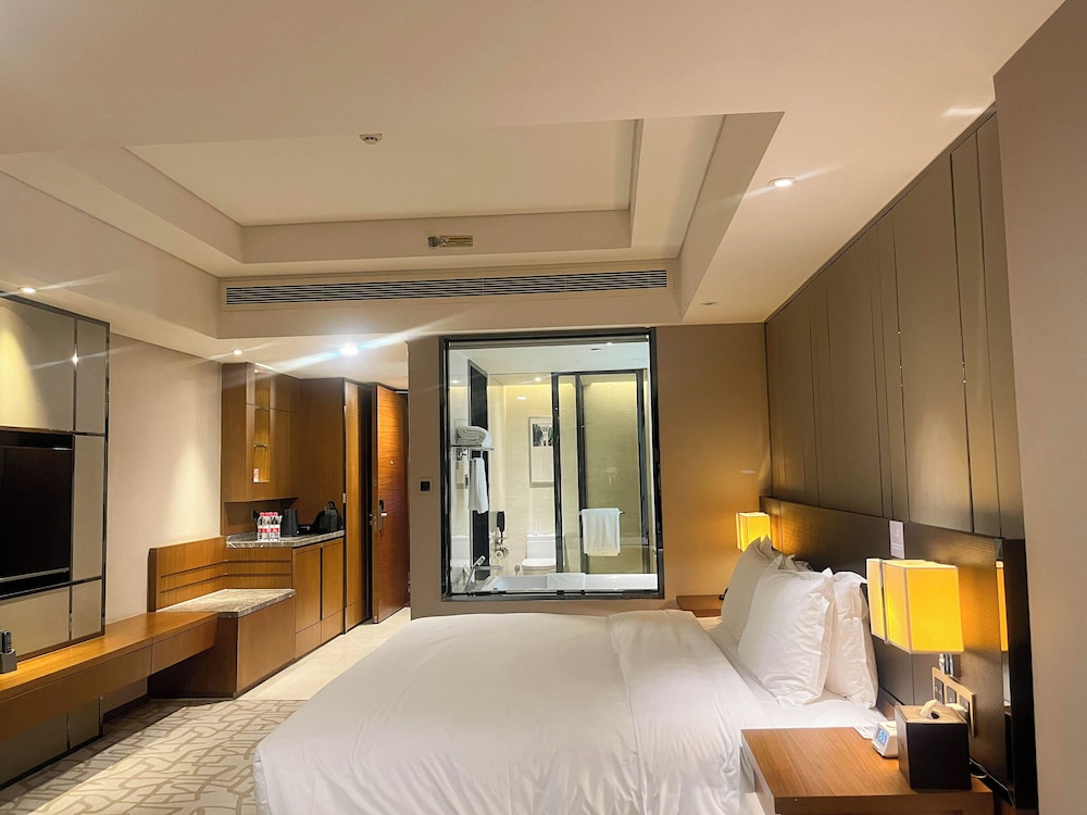 Swiss International Hotel Nanchang 10/50