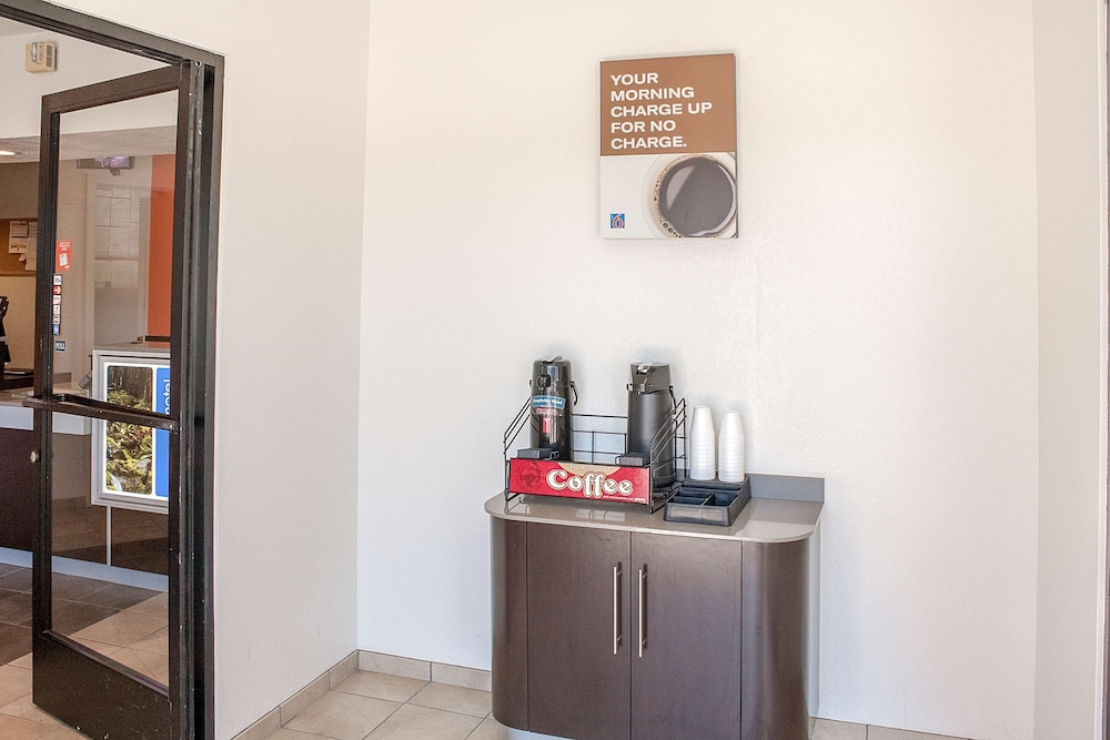 Motel6 Ukiah CA 13/53