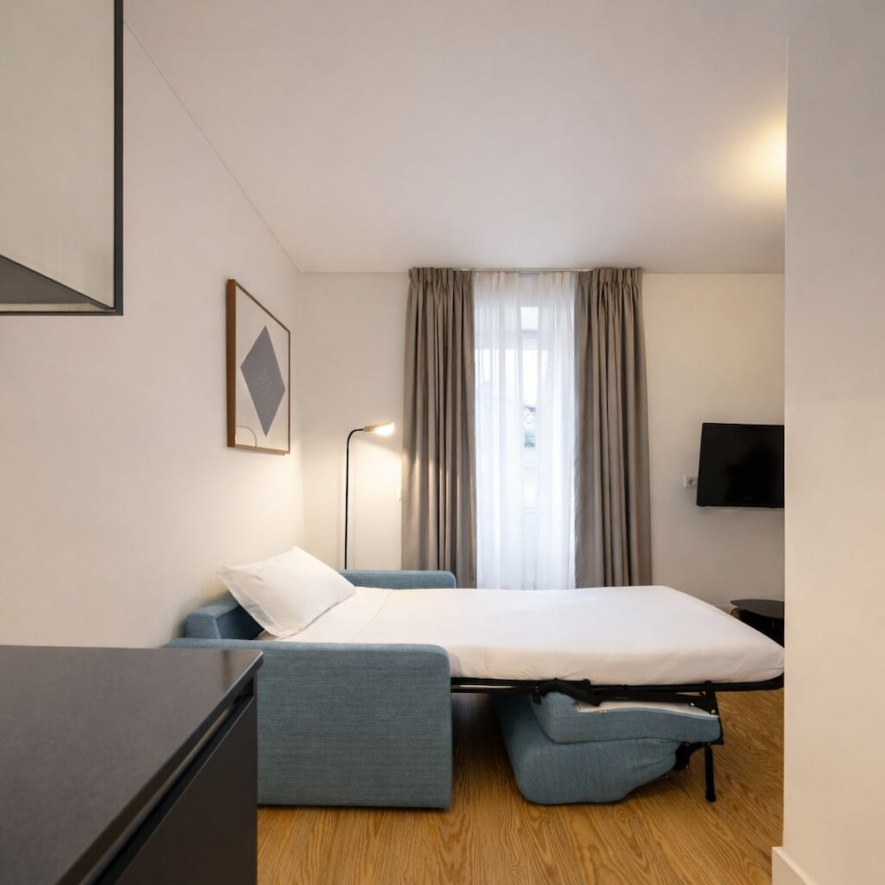 Lisbon Serviced Apartments Santos 13/50