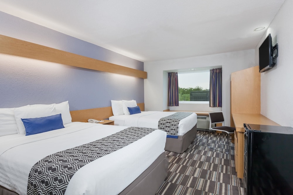 Room, 2 Queen Beds, Accessible