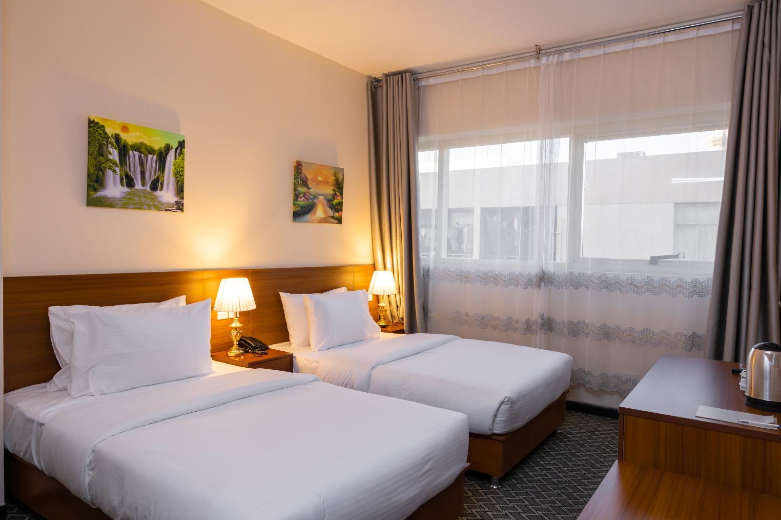 STANDARD TWIN ROOM