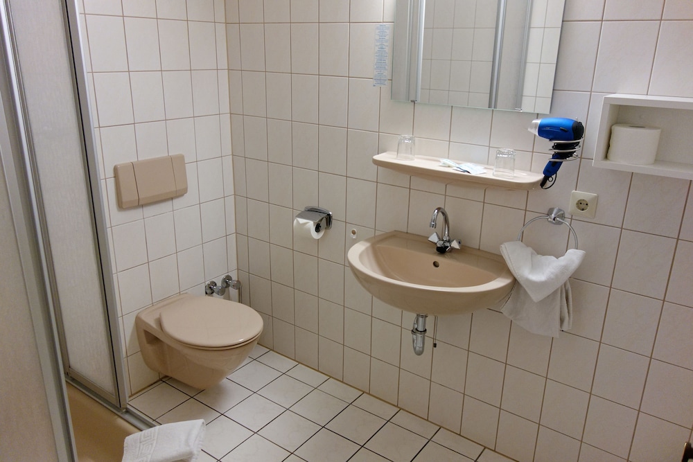 Hotel Haus Sonnschein 42/50