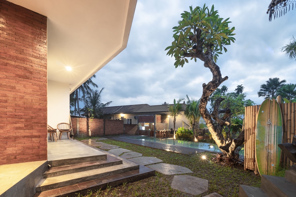 Utamas Keramas Villa 39/50