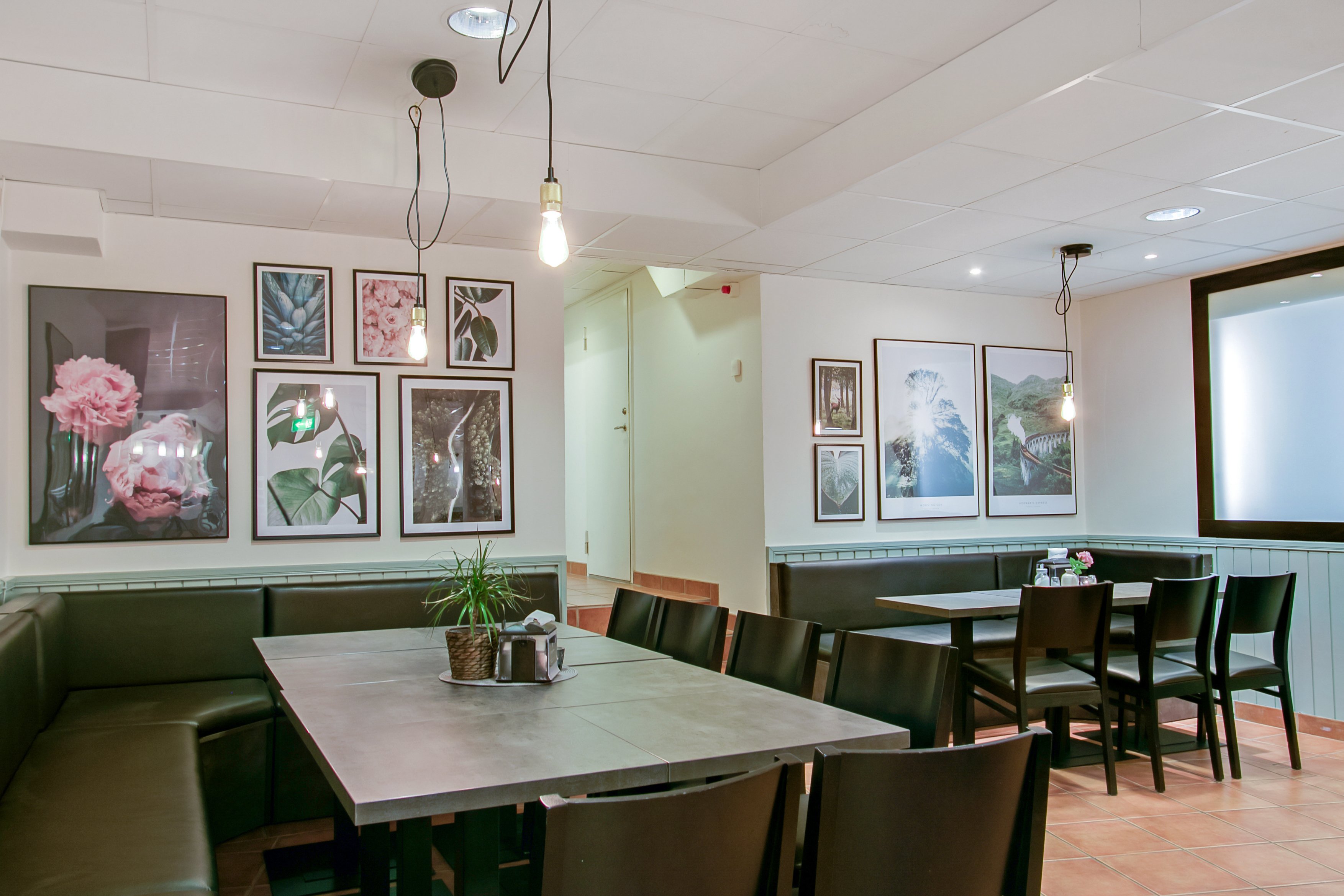 First Hotel Brommaplan 34/51