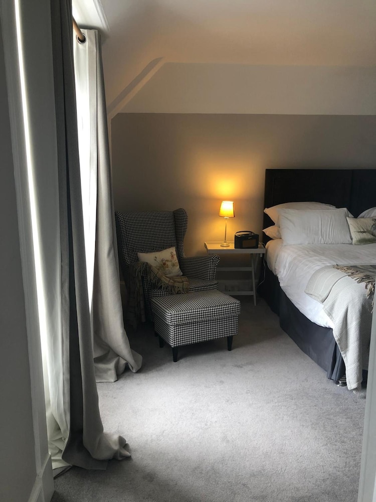 The Inn At Loch Tummel 8/50