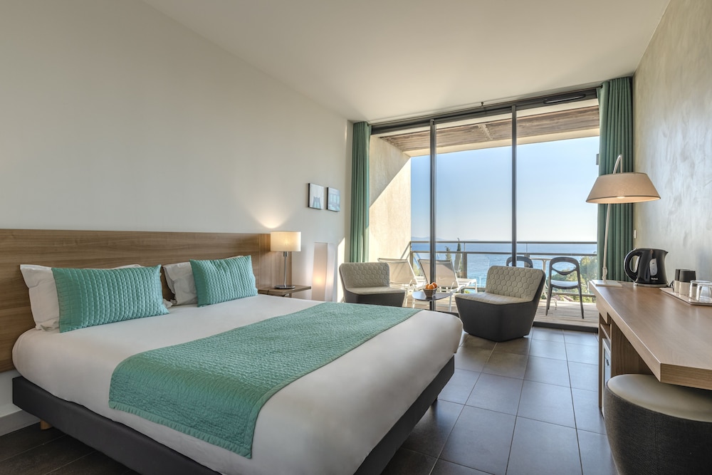 Les Terrasses Du Bailli 8/50