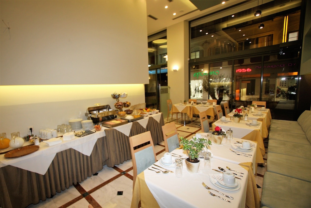 Morfeas Hotel 35/56
