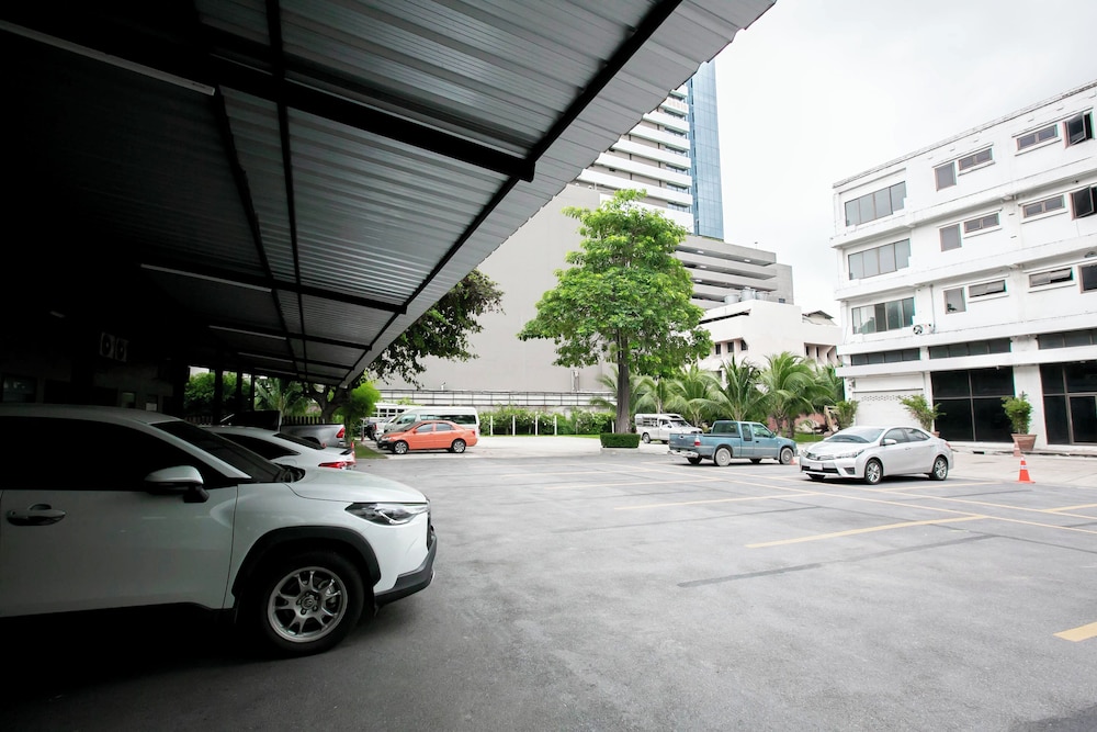 Annex Lumpini Bangkok By Aetas 43/45