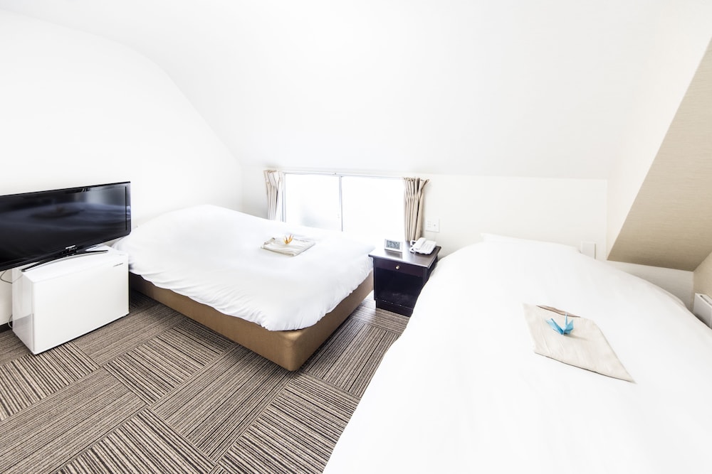Best Hotel 24/44