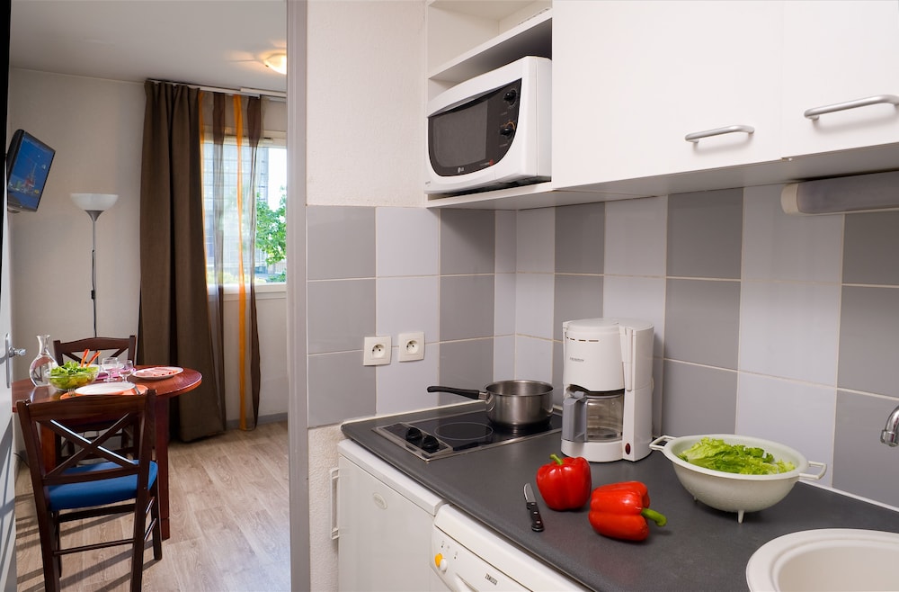 MADAME VACANCES- RESIDENCE LES CONSULS DE LA MER 29/29