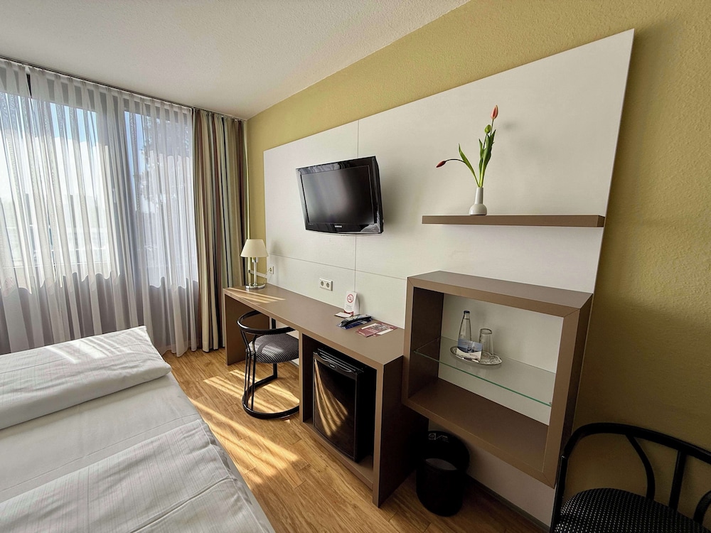 Arvena Messe Hotel 17/30