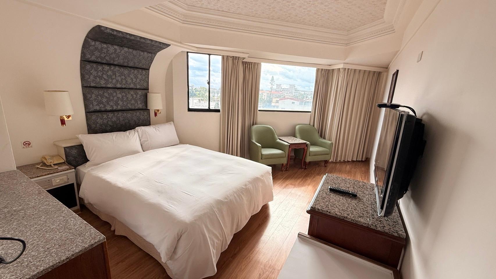 جناح بسرير مزدوج