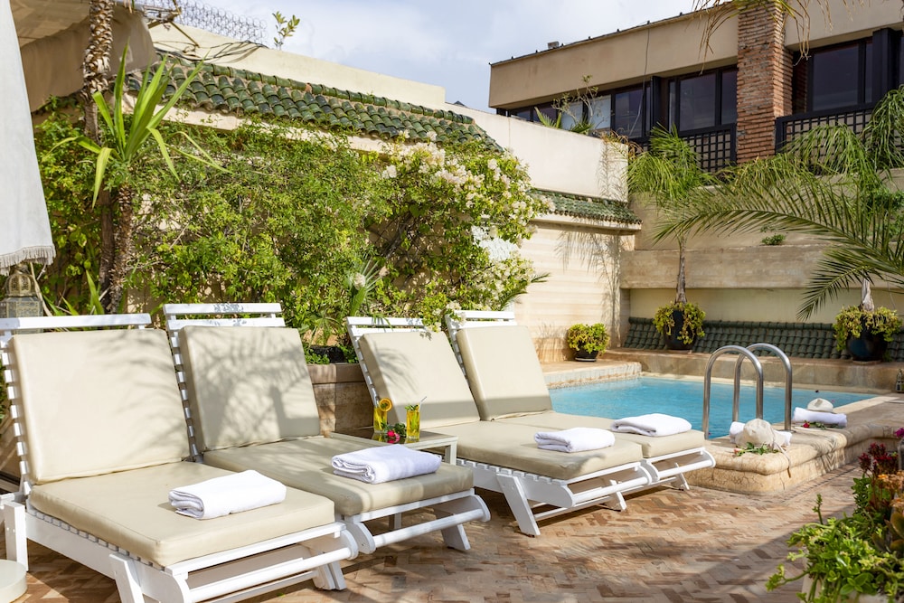 Riad Hasna Espi 34/72