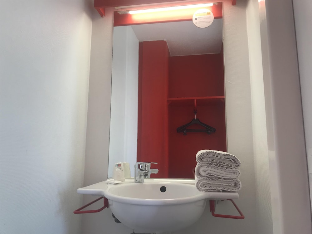 Hotel Premiere Classe Avignon Courtine 49/50