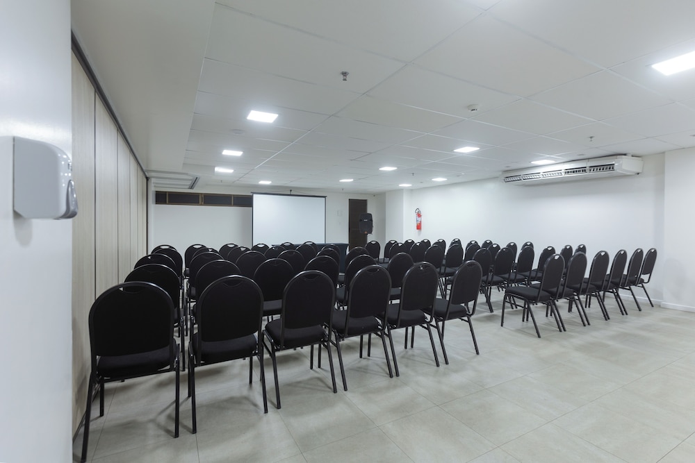 Ritz Suites Grand Hotel Boutique 55/62
