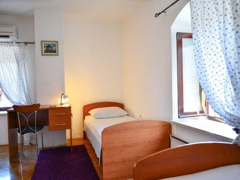HOTEL APARTMANI SLAVICA 11/38