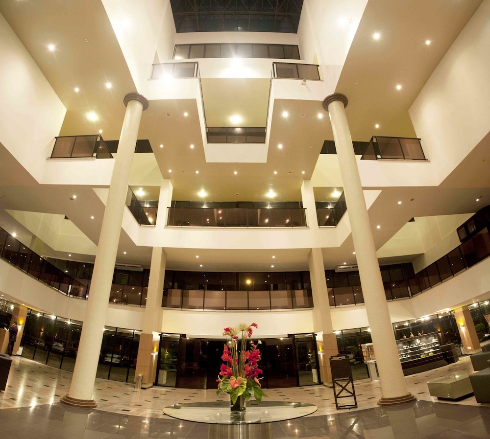 Marina Park Hotel 7/65
