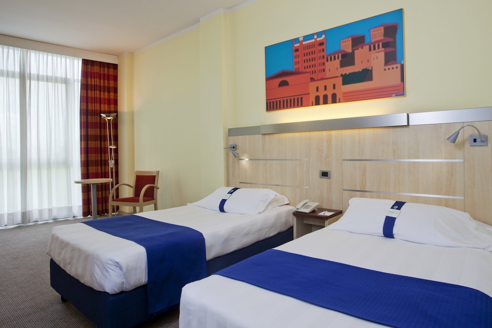 Express Holiday Inn Parma 21/59