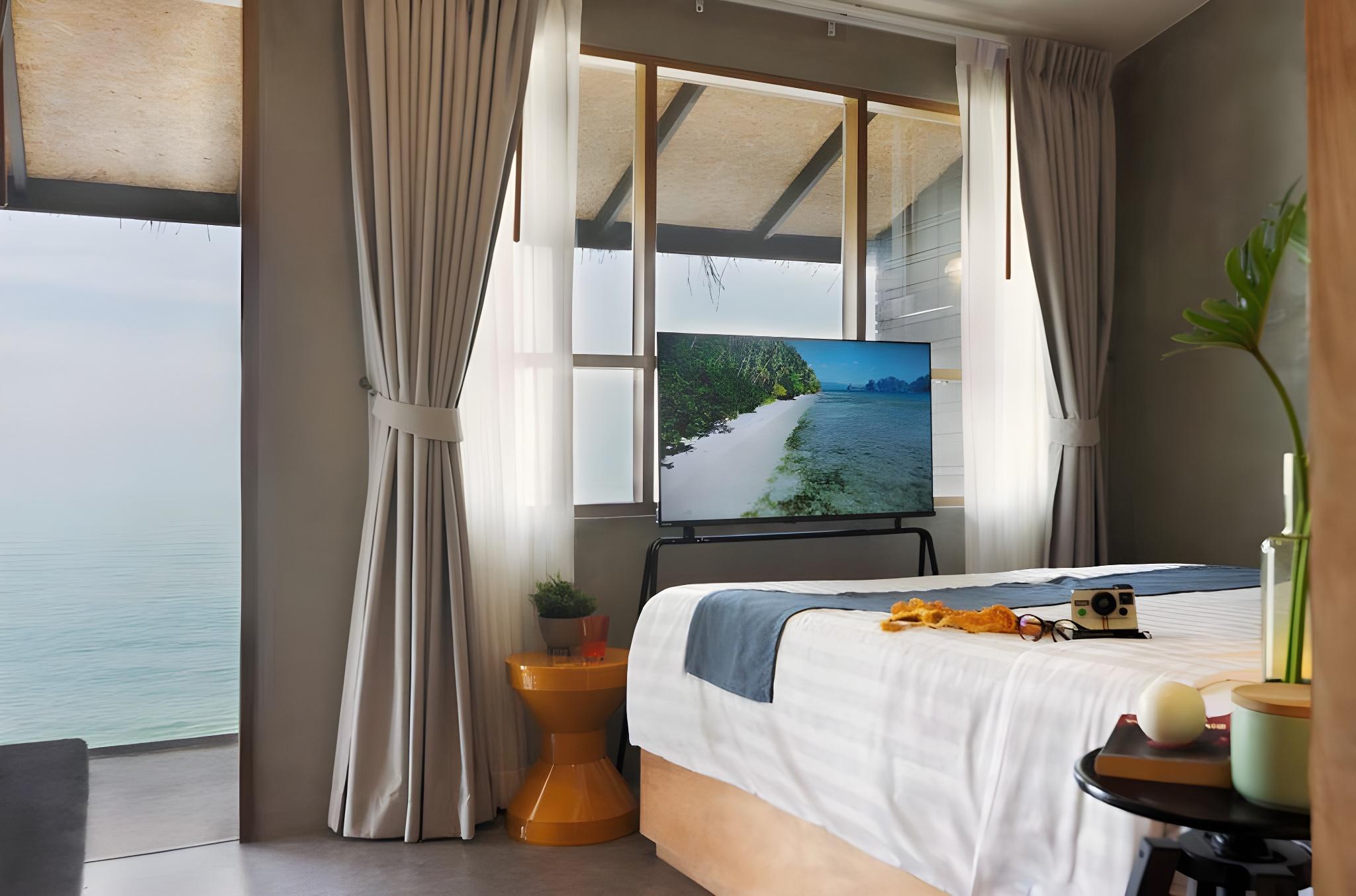 Honeymoon, Bungalow, Beach Front