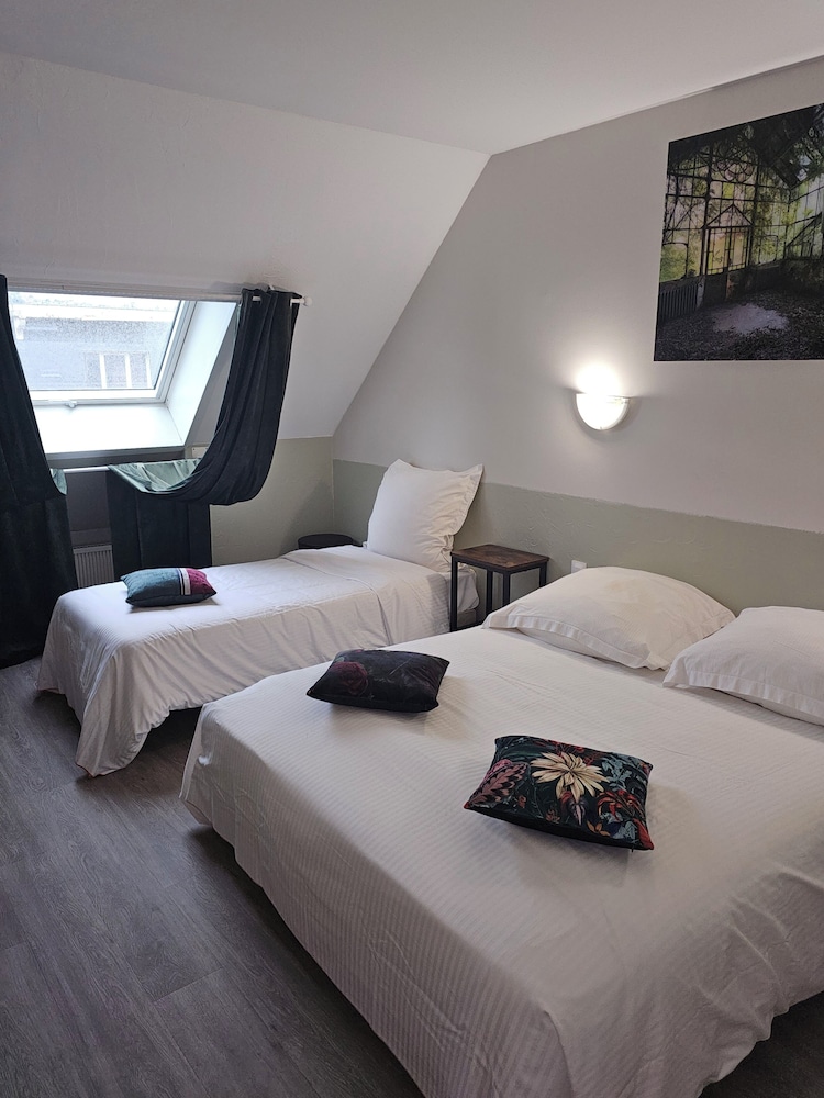 Hotel Bonaparte 23/65