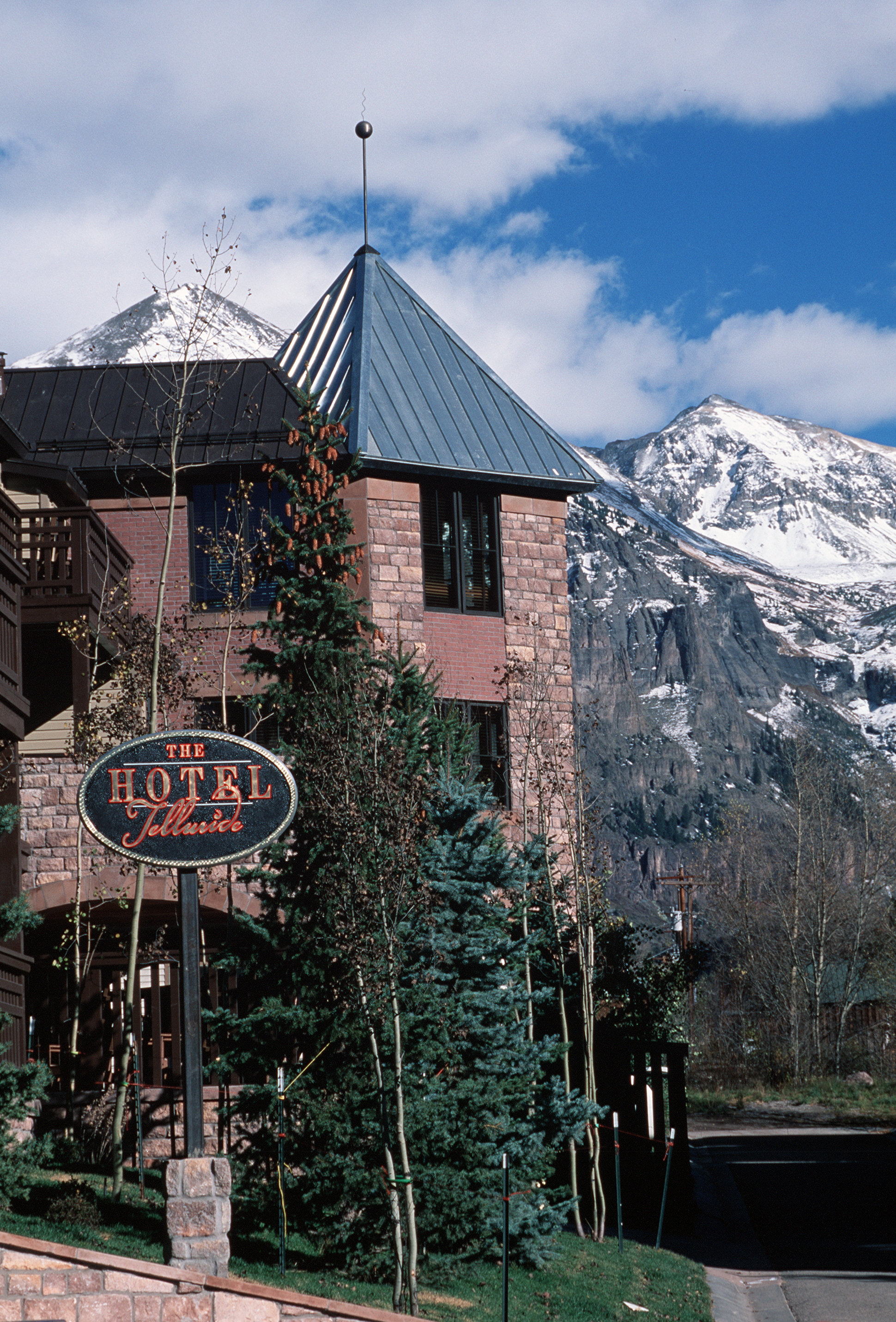The Hotel Telluride 16/66