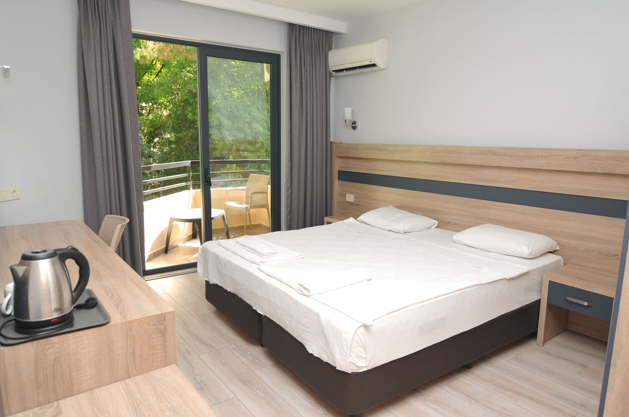 غرفة قياسية بسرير كوين، Club Palm Garden Keskin 2/9