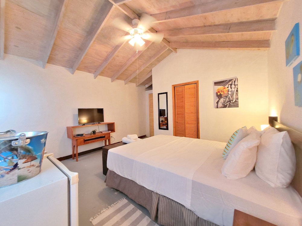 Ellen Bay Inn 11/50