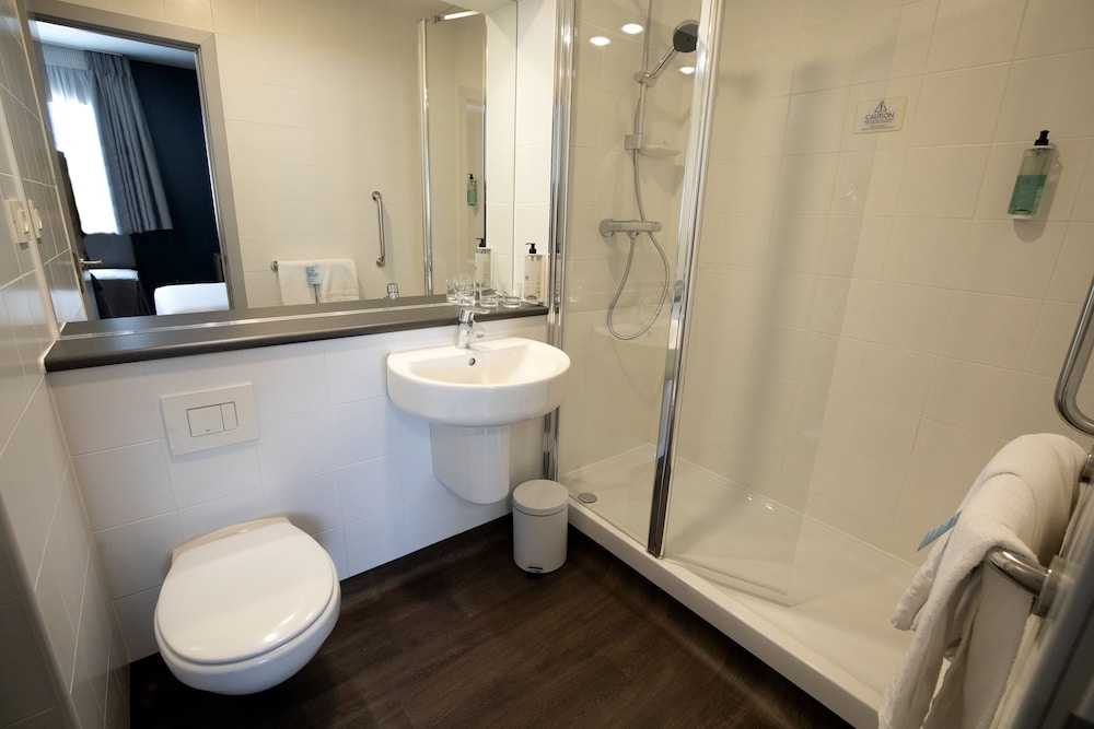 Travelodge Madrid Metropolitano 63/63
