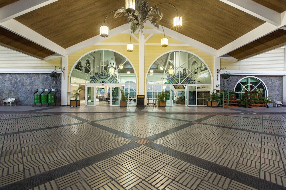 Gamboa Rainforest Reserve Hotel 9/67