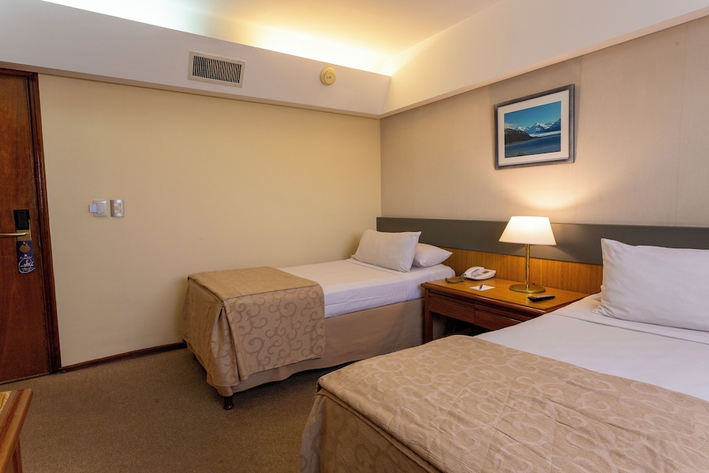 CONTE HOTEL 13/61
