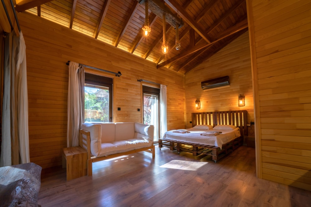 Zumrut Cirali Butik Otel 8/35