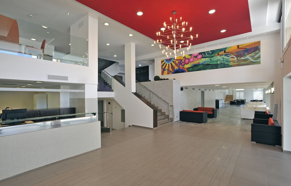 Hotel Hispania 7/51