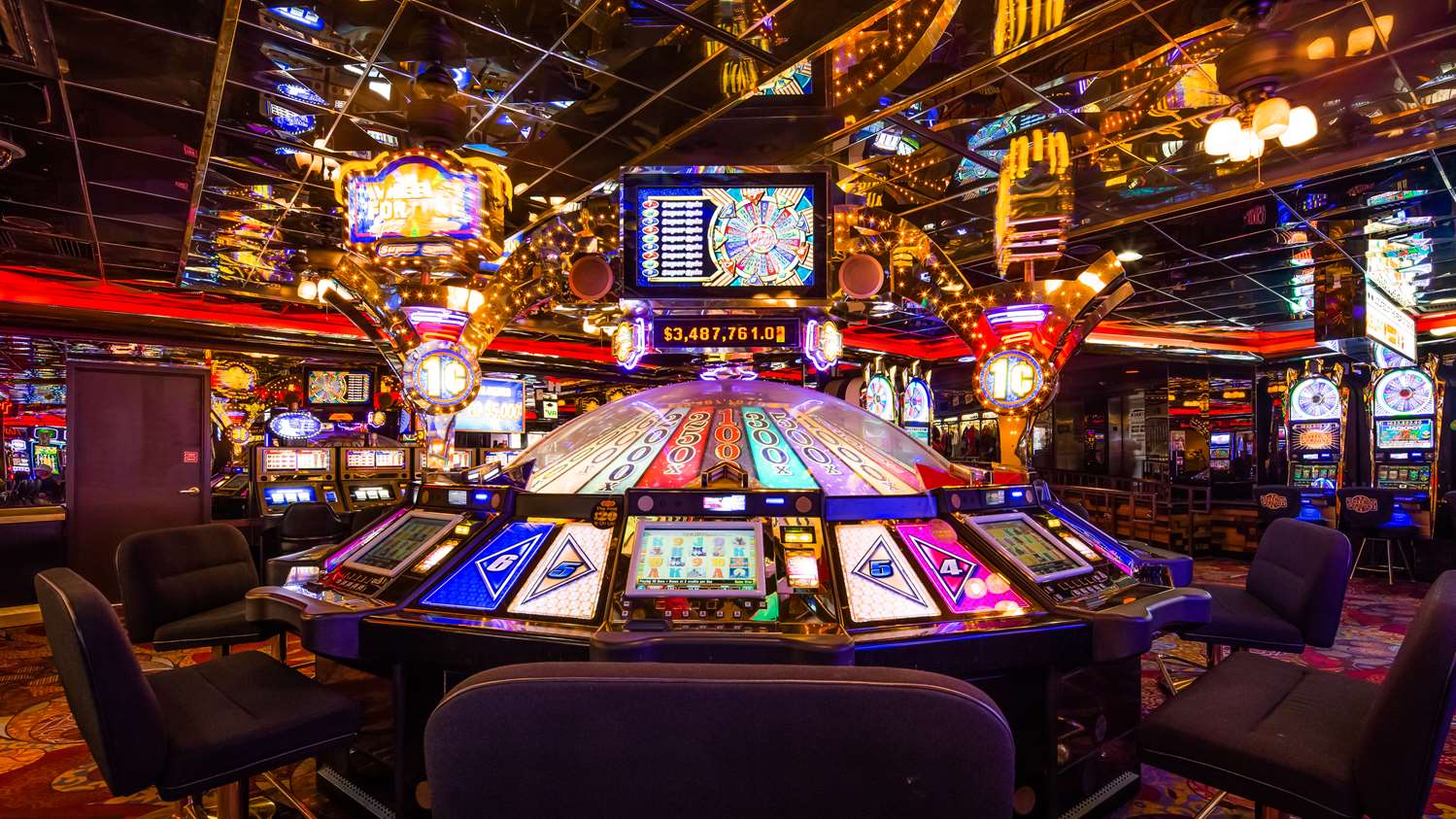 Best Western Plus Casino Royale–Center Strip 13/14