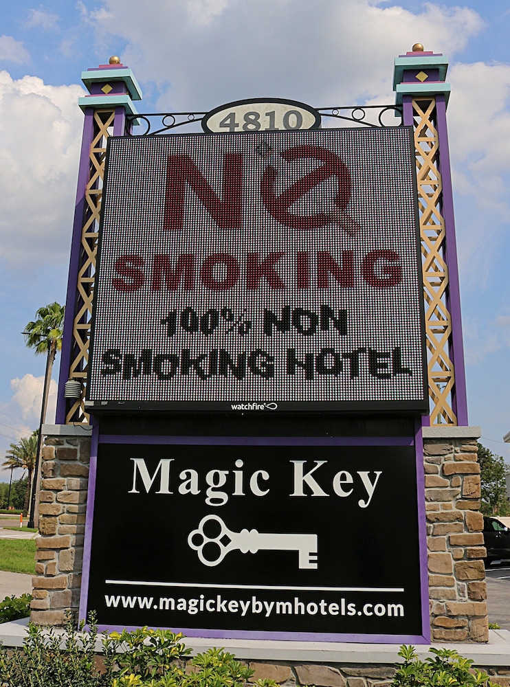 Magic Key Resort 6/68