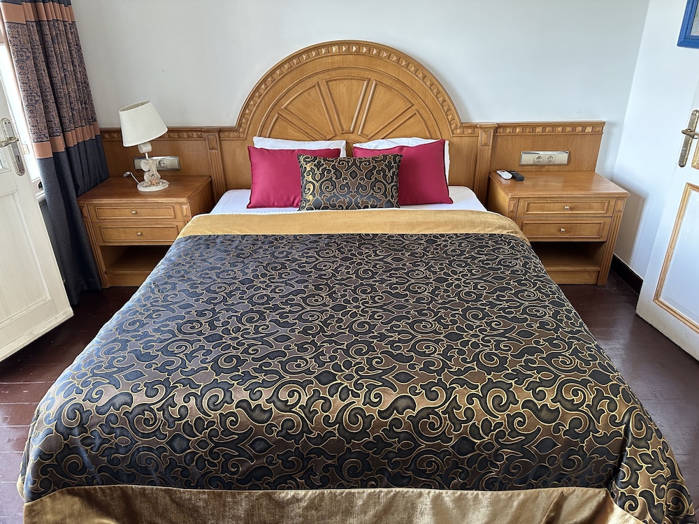 Laden Palas Hotel 20/50