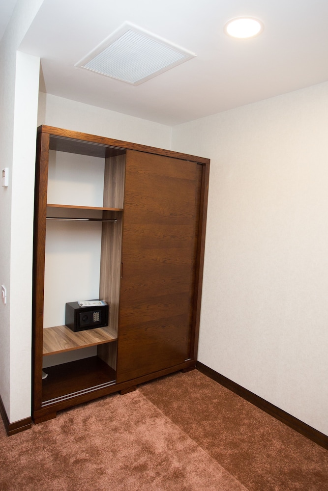 Da Vinci Hotel 7/50