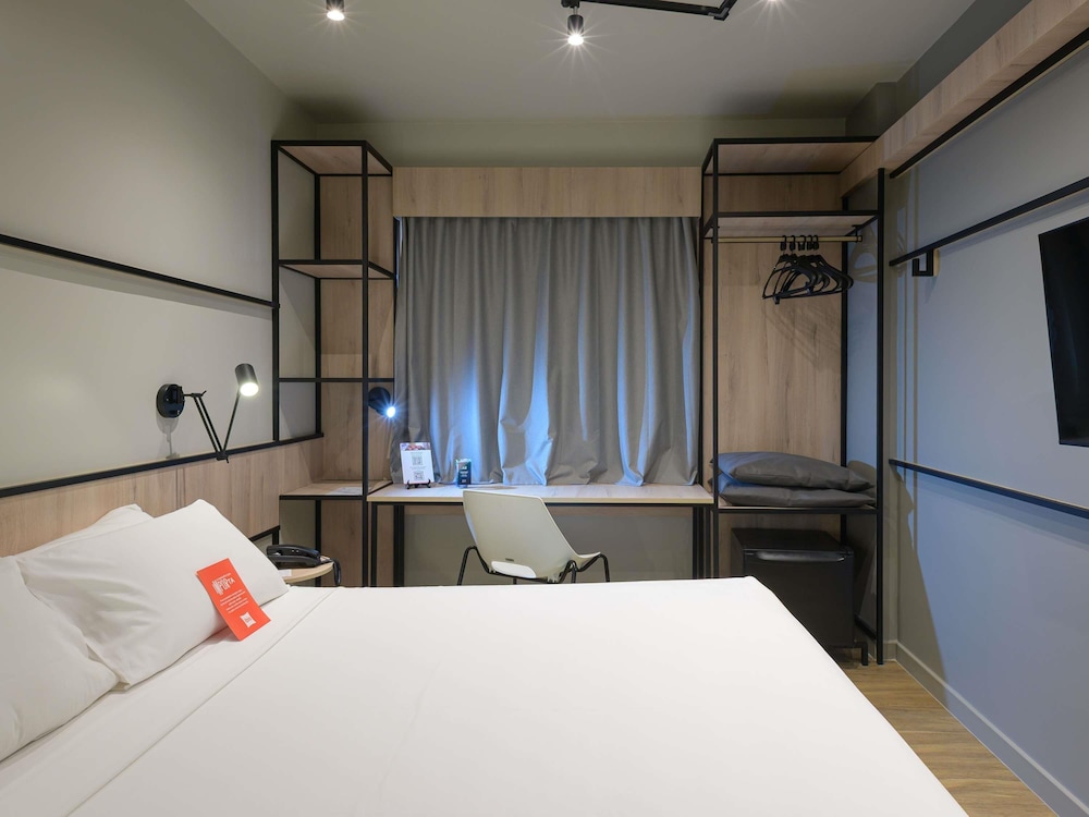 Ibis Aracaju 12/64