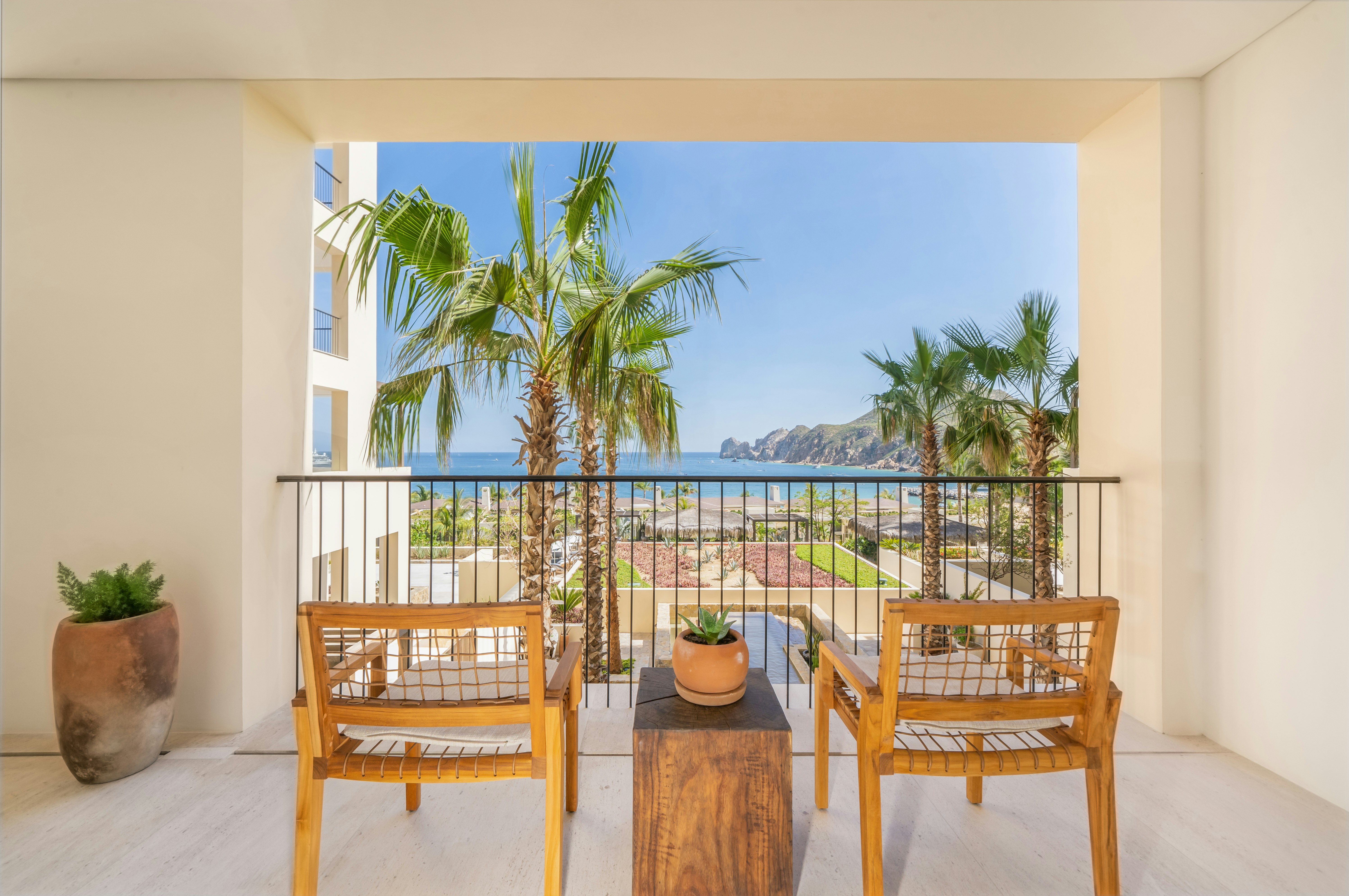 1 Homes Preview Cabo 18/29