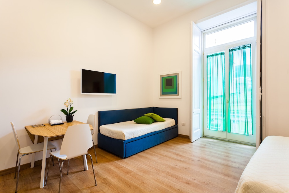 Corso Italia Suites 9/50