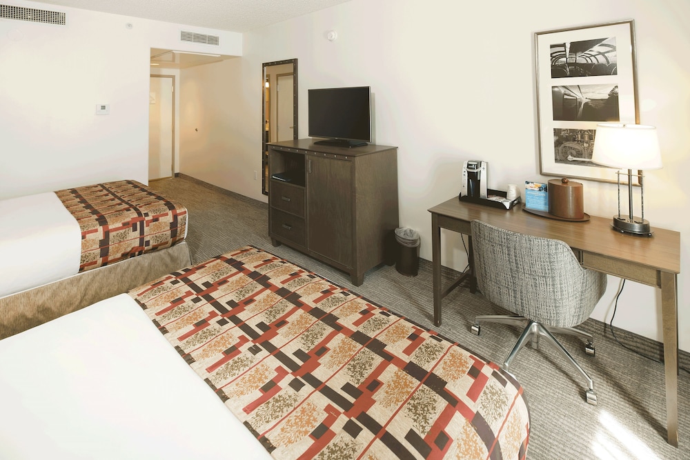 Grand Canyon Railway Hotel 55/61