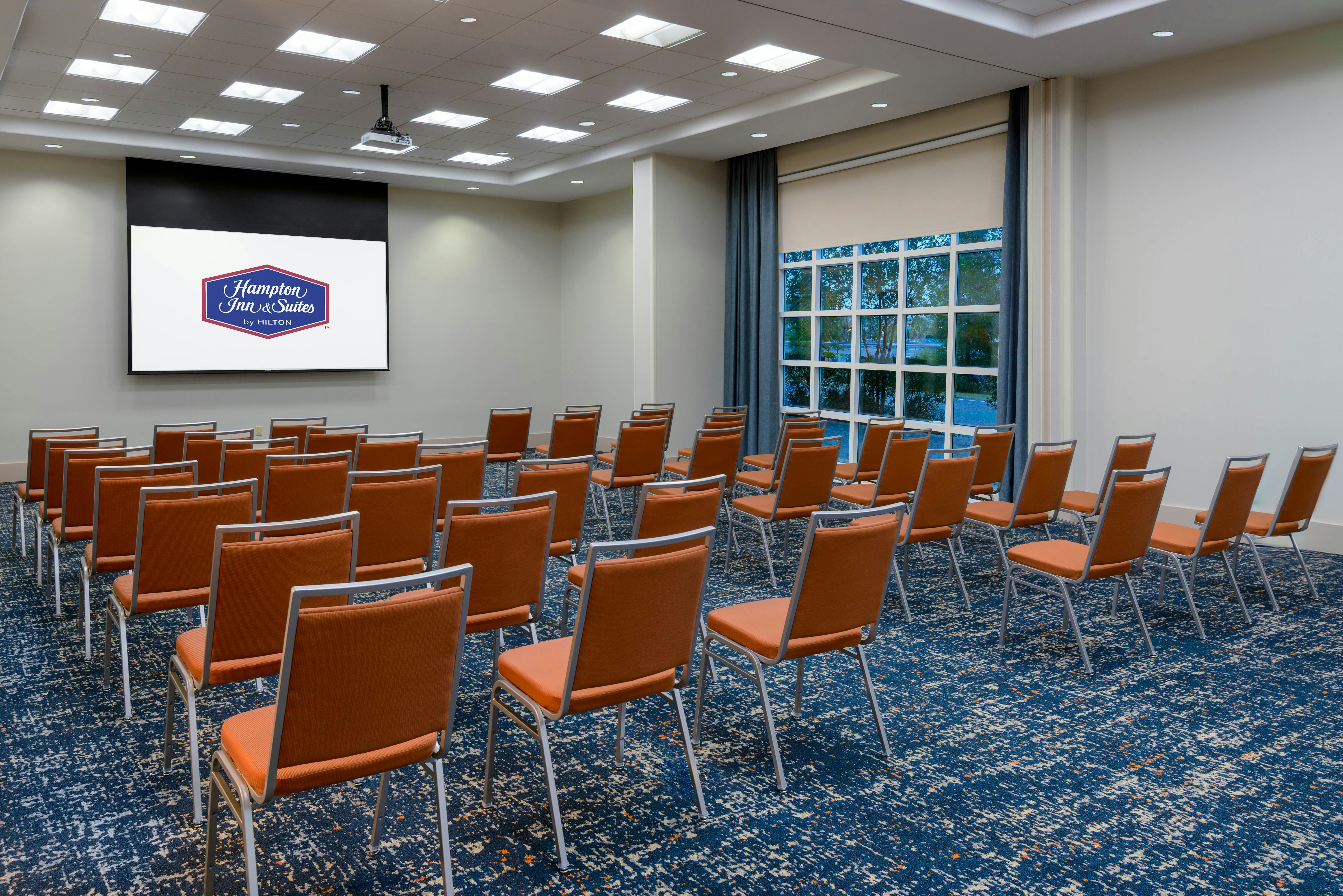 Hampton Inn & Suites Tampa Airport Avion Park Westshore 37/46