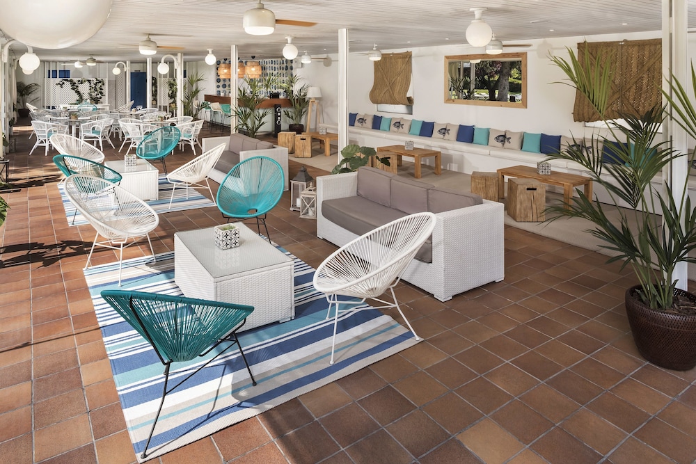 Melia Madrid Barajas 55/75