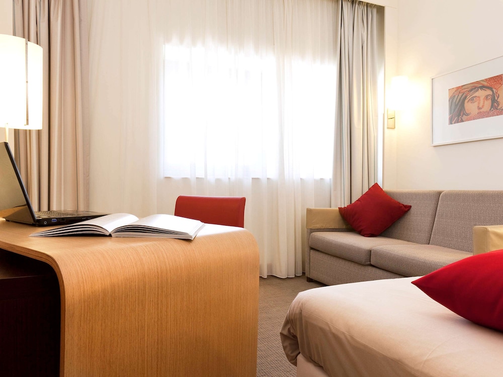 Novotel Nantes Carquefou 54/75
